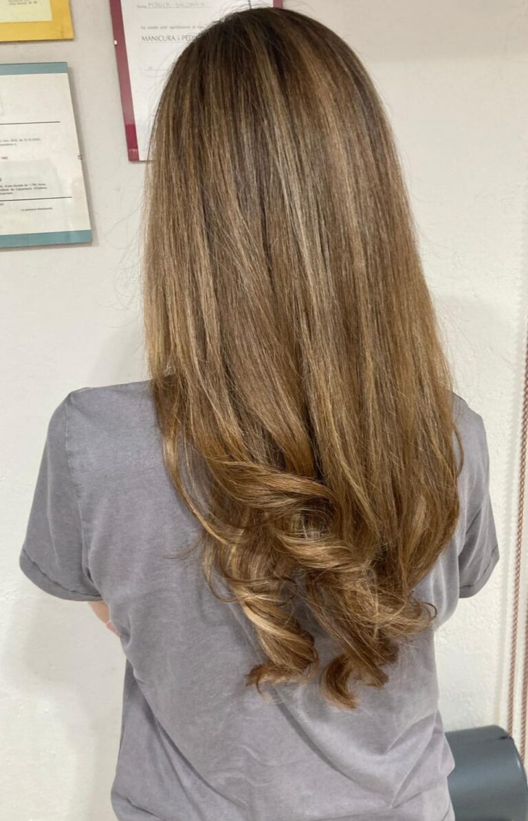 Servicios de peluquería y estética unisex en Sant Andreu de la Barca